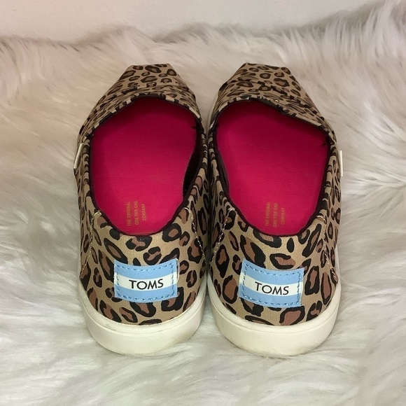 NWOB Toms Alpargata Leopard Canvas Slip-Ons Sz-7 - Picture 5 of 7